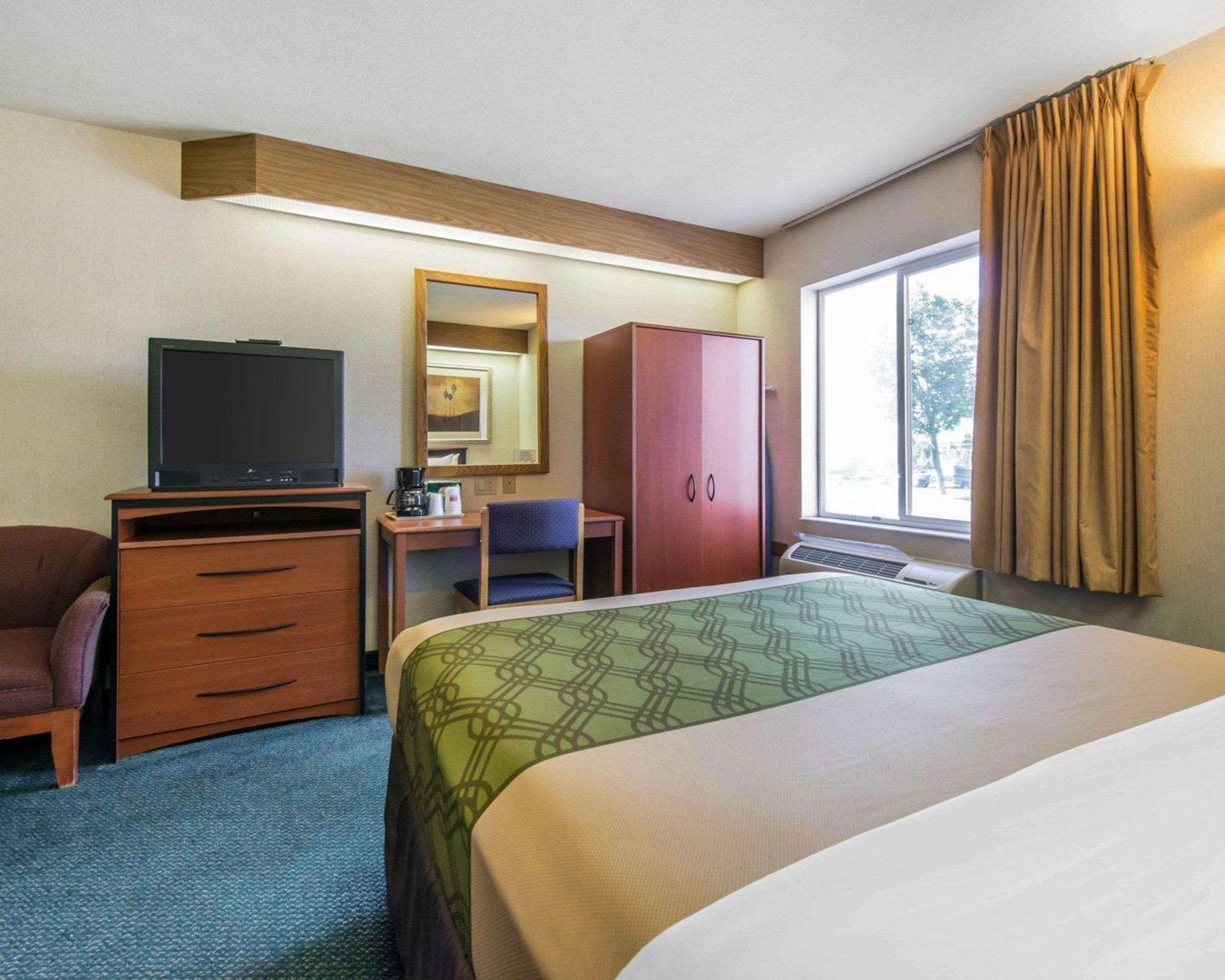 Econo Lodge North Academy Colorado Springs Zewnętrze zdjęcie