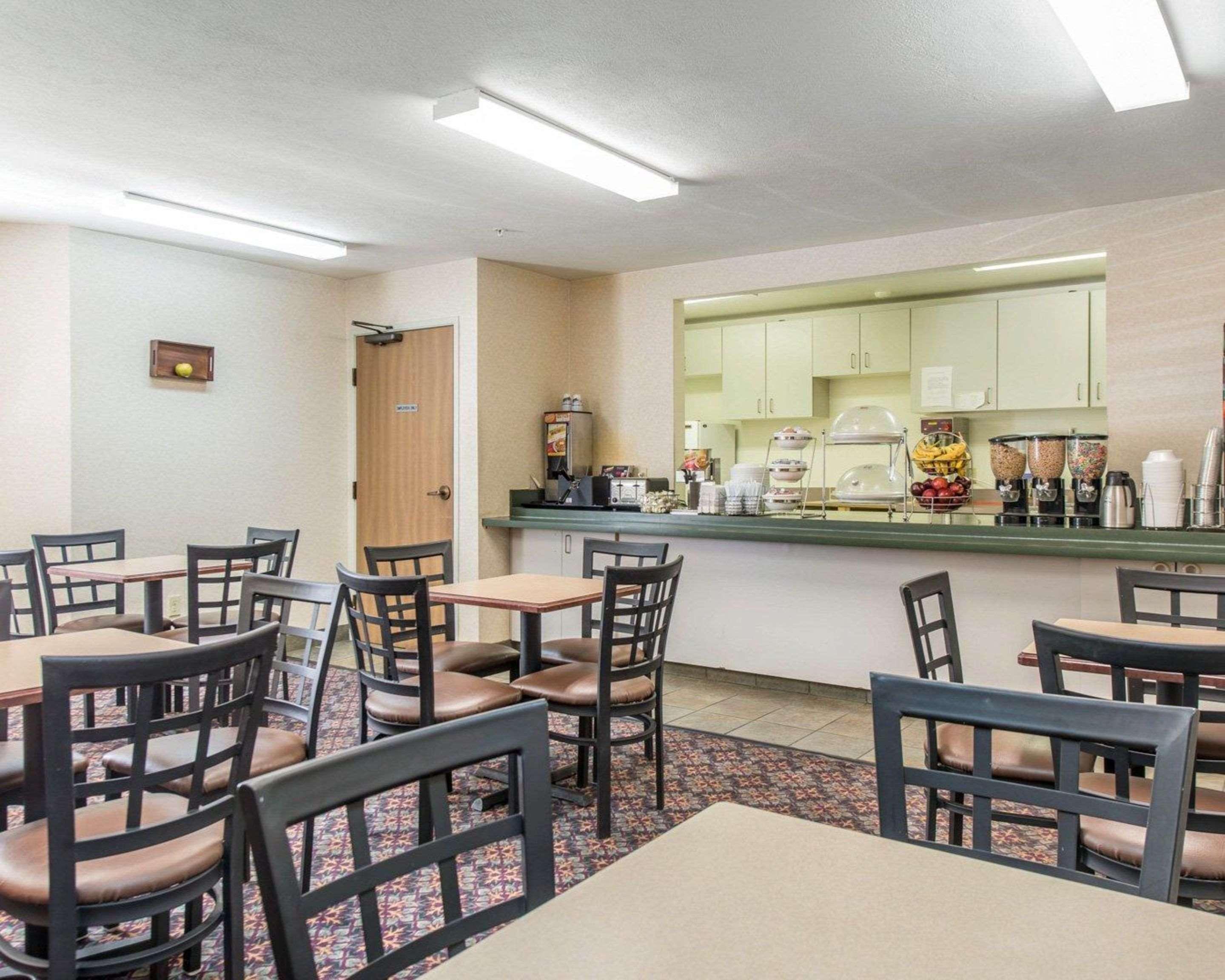 Econo Lodge North Academy Colorado Springs Zewnętrze zdjęcie
