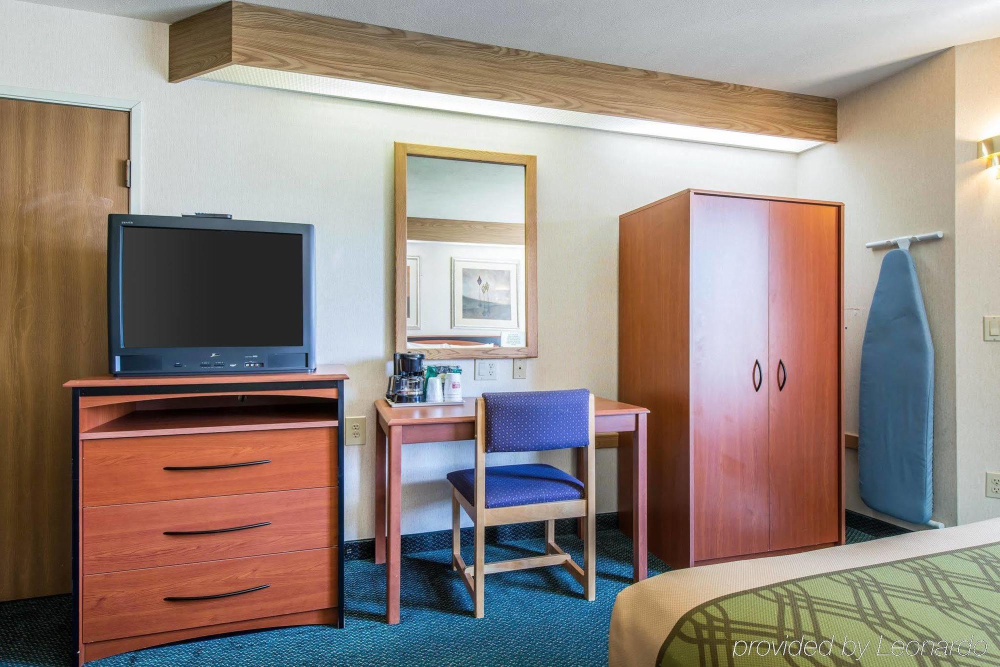 Econo Lodge North Academy Colorado Springs Zewnętrze zdjęcie